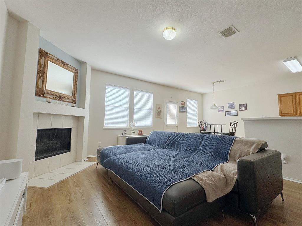 4102 Maidstone Drive - Photo 4