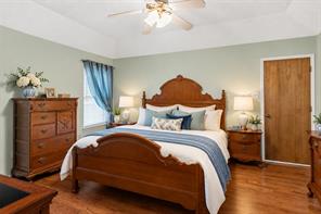 2033 Brightwood Drive - Photo 14