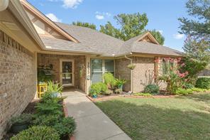 2033 Brightwood Drive - Photo 2