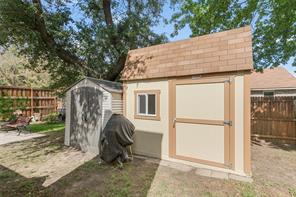 2033 Brightwood Drive - Photo 26