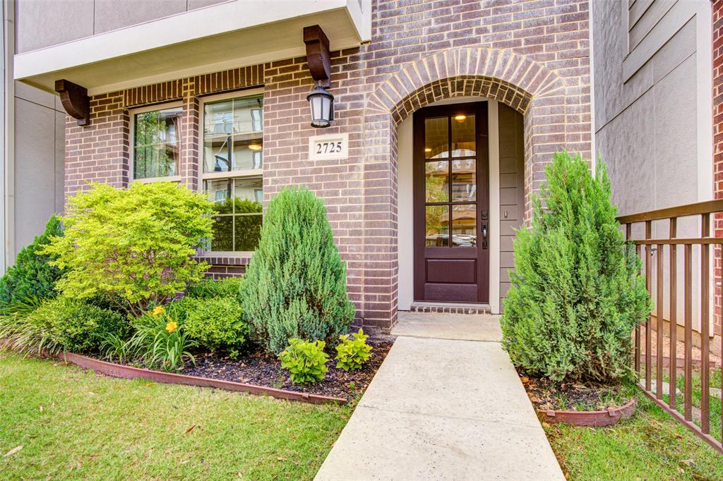 2725 Yellow Jasmine Lane - Photo 1