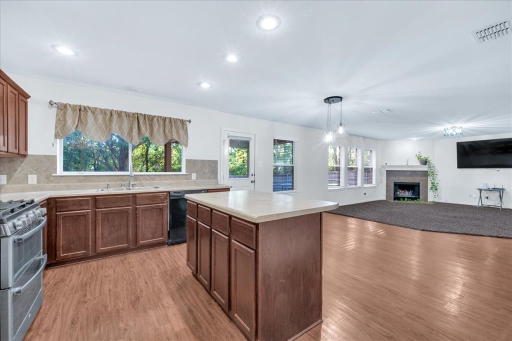 821 Honeywell Drive - Photo 14