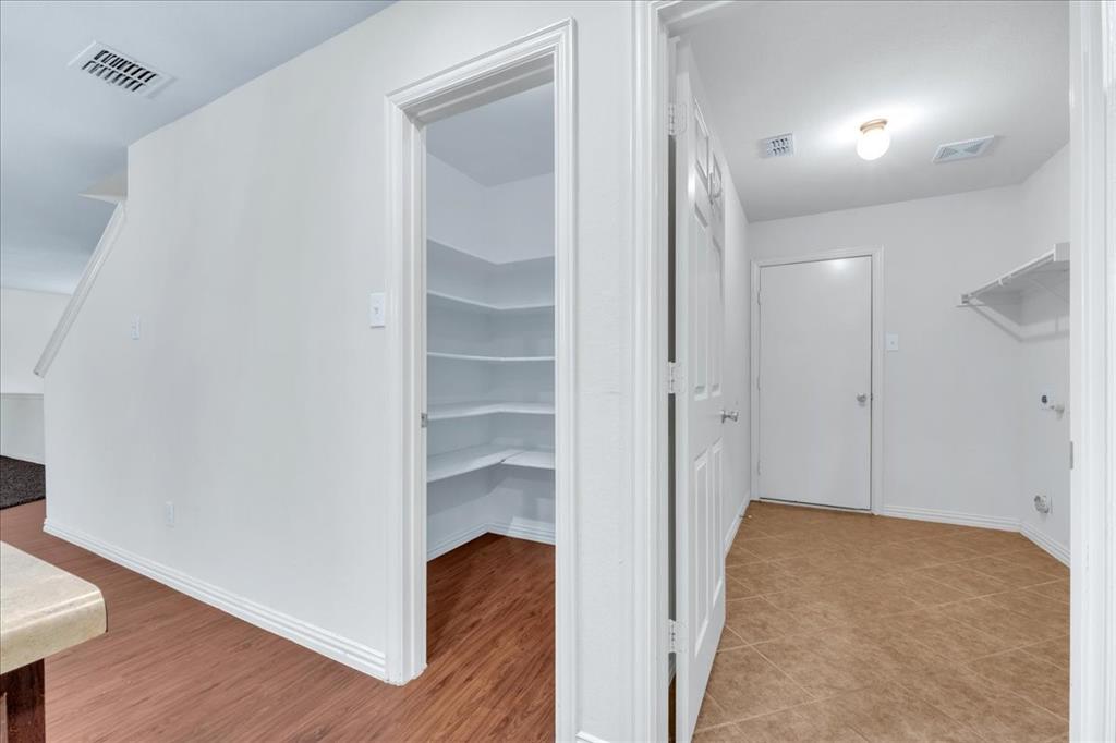 821 Honeywell Drive - Photo 15