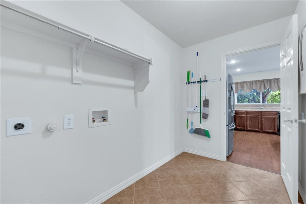 821 Honeywell Drive - Photo 16