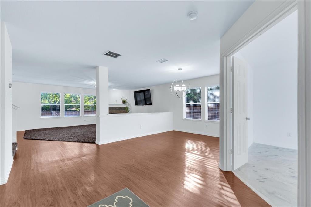 821 Honeywell Drive - Photo 4