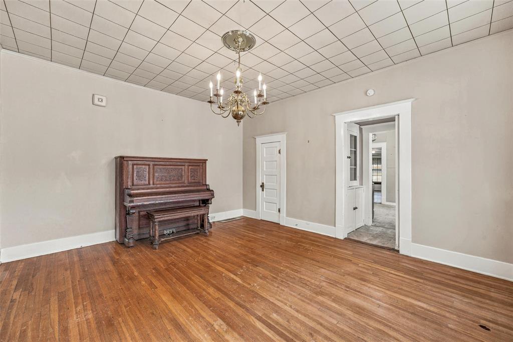 1728 5th Avenue - Photo 8