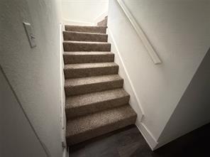 402 Lansing Street - Photo 12