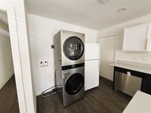 402 Lansing Street - Photo 21