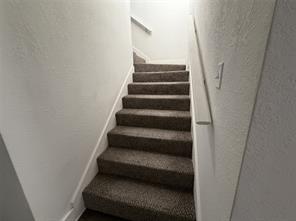 402 Lansing Street - Photo 27