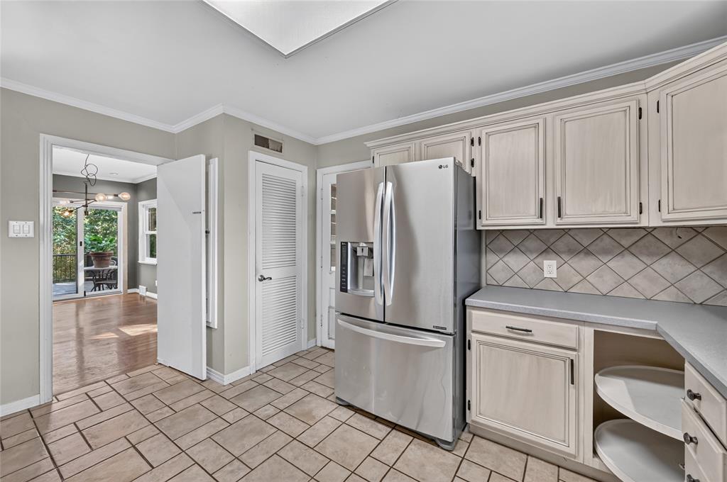 2518 Maple Springs Boulevard - Photo 12