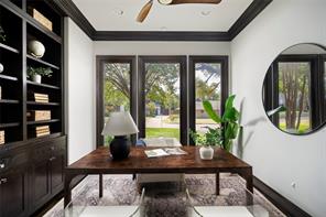5517 Charlestown Drive - Photo 13
