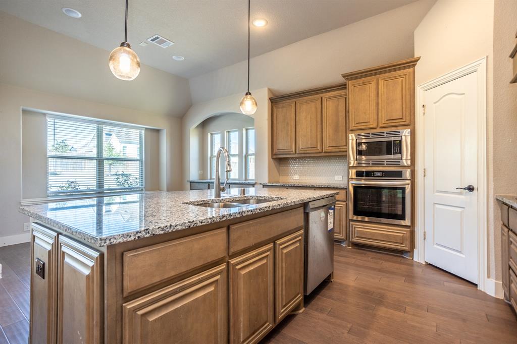4613 Wildflower Way - Photo 16