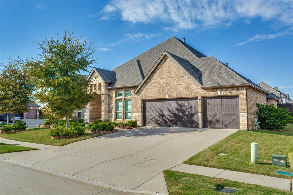 141 Kingsbury Lane - Photo 1