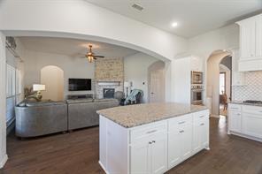 141 Kingsbury Lane - Photo 8