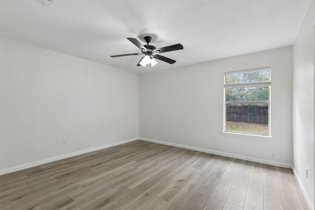 6006 Maple Springs Drive - Photo 14