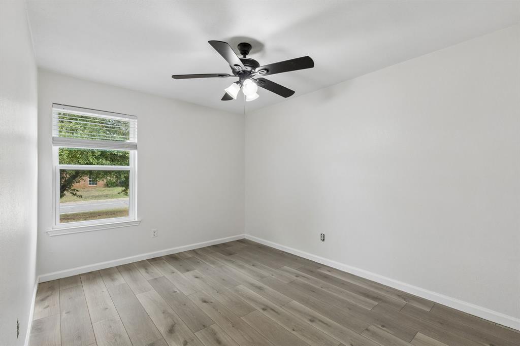 6006 Maple Springs Drive - Photo 19