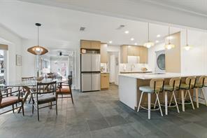 916 Willow Way - Photo 8