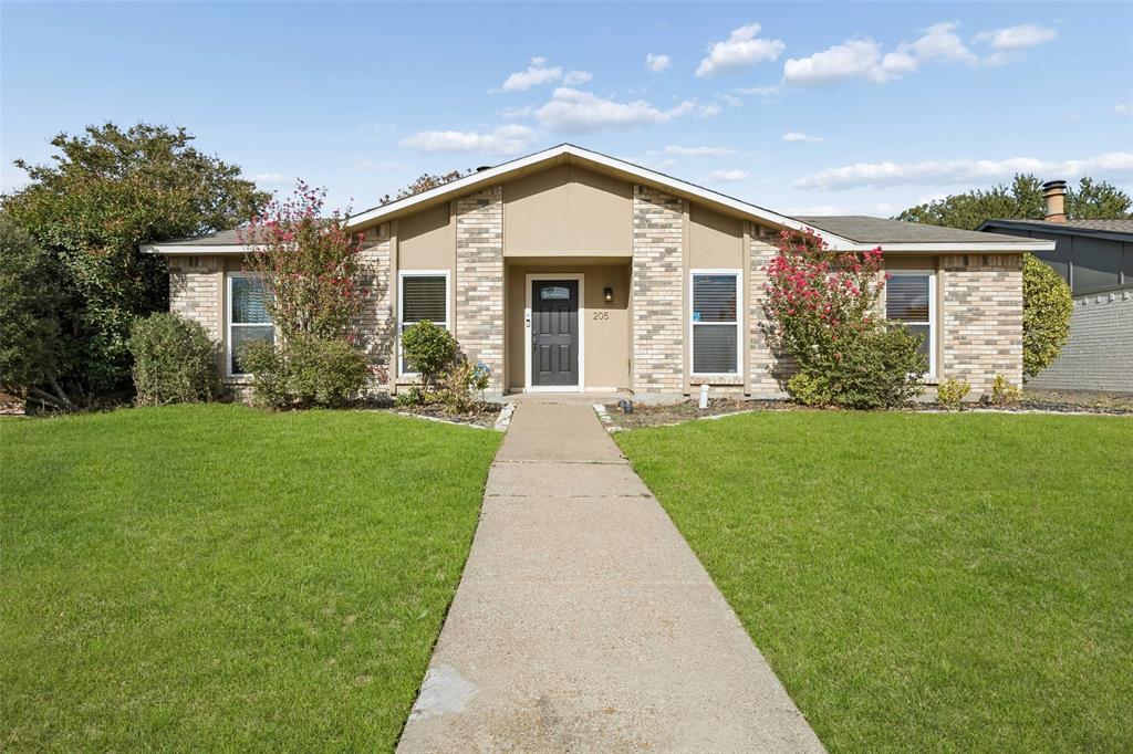 205 Lucinda Drive - Photo 1