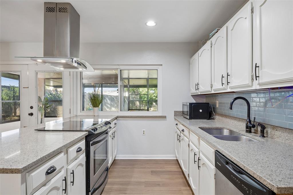 205 Lucinda Drive - Photo 13