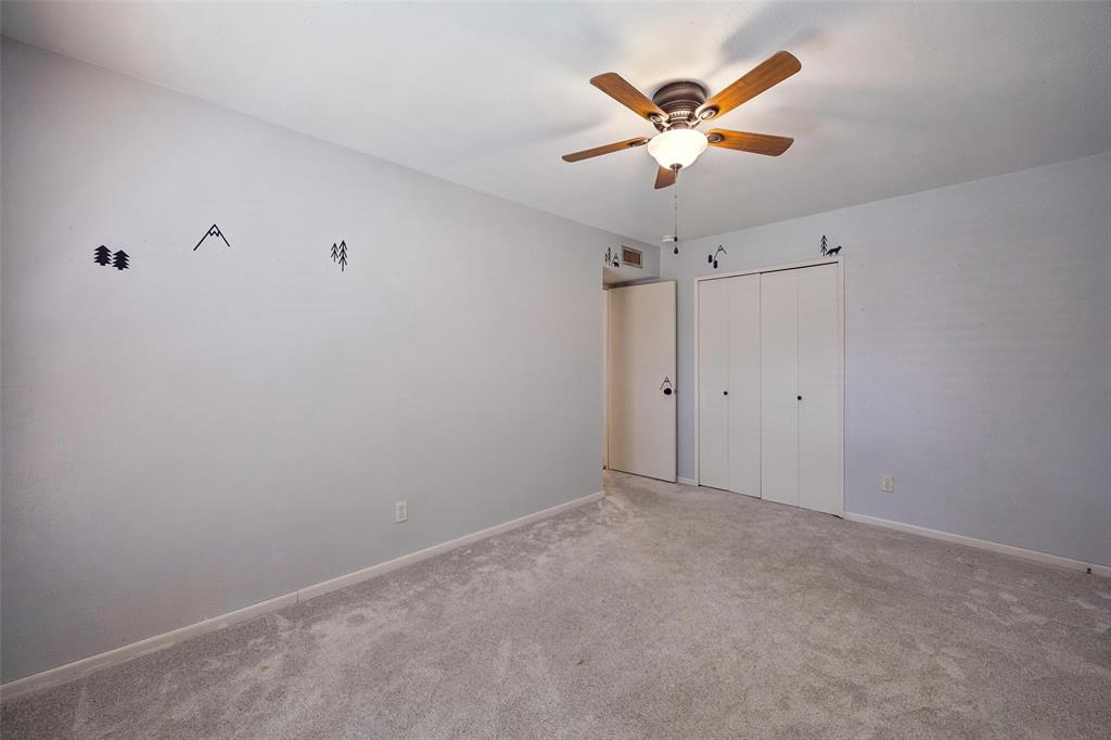 205 Lucinda Drive - Photo 22