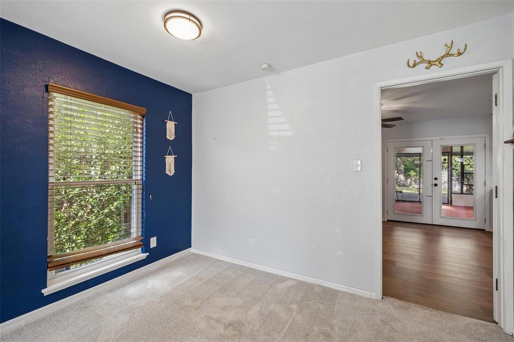 205 Lucinda Drive - Photo 6