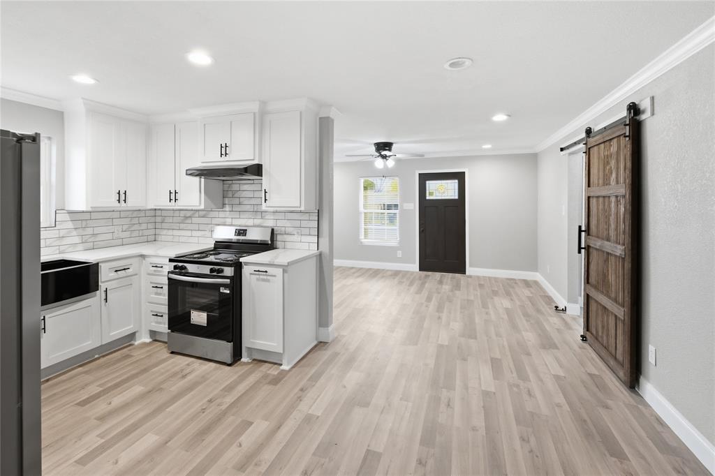 2803 Ross Avenue - Photo 4