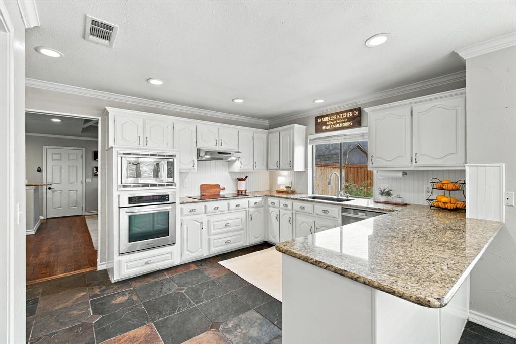 208 Steamboat Drive - Photo 14