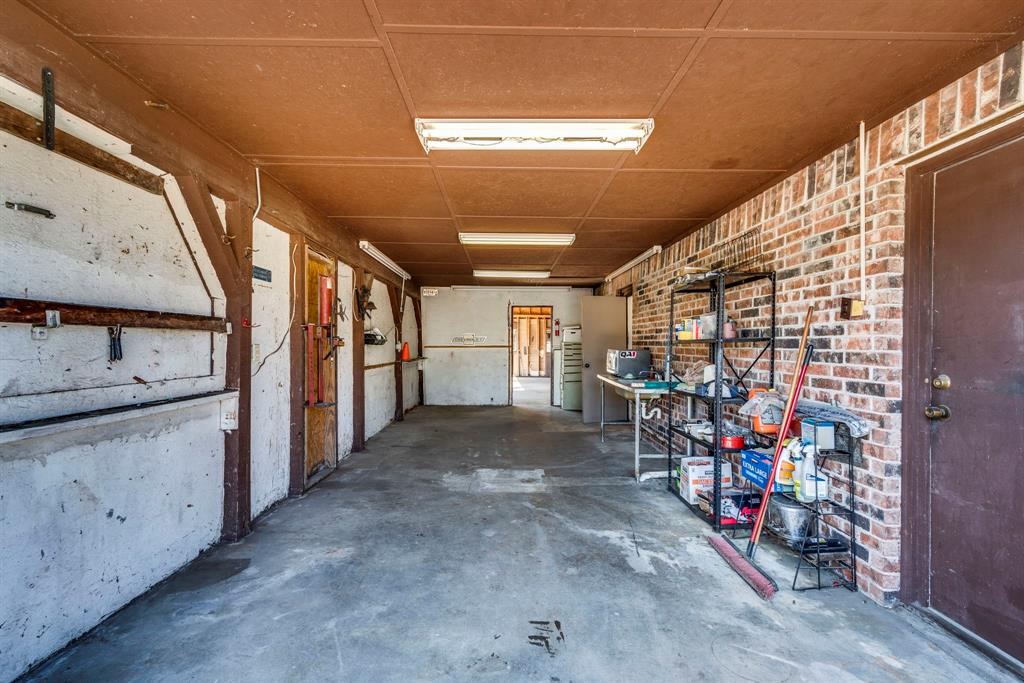 402 W Belt Line Road - Photo 14