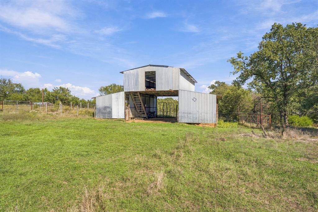 260 County Road 4593 - Photo 35