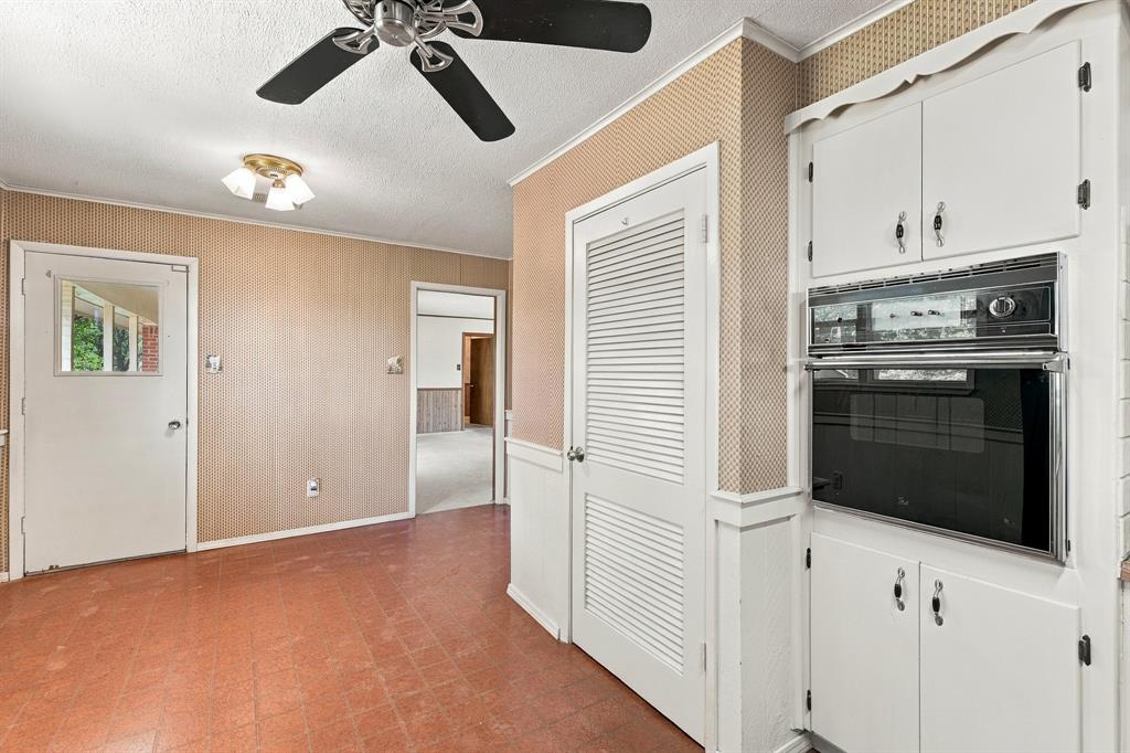 260 County Road 4593 - Photo 5