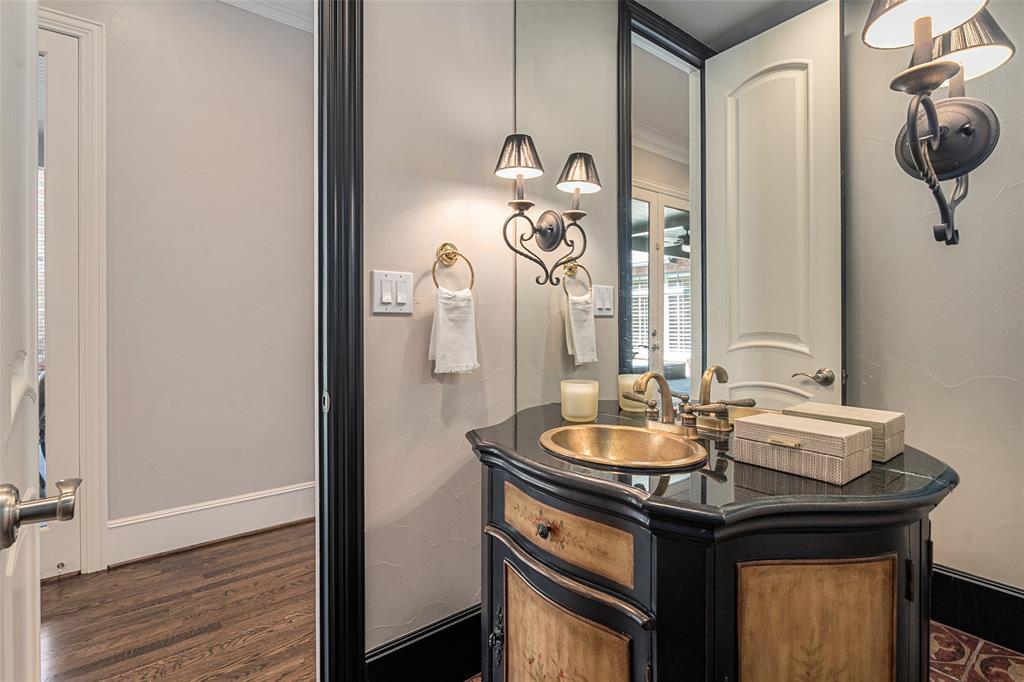 7404 Glen Albens Circle - Photo 9