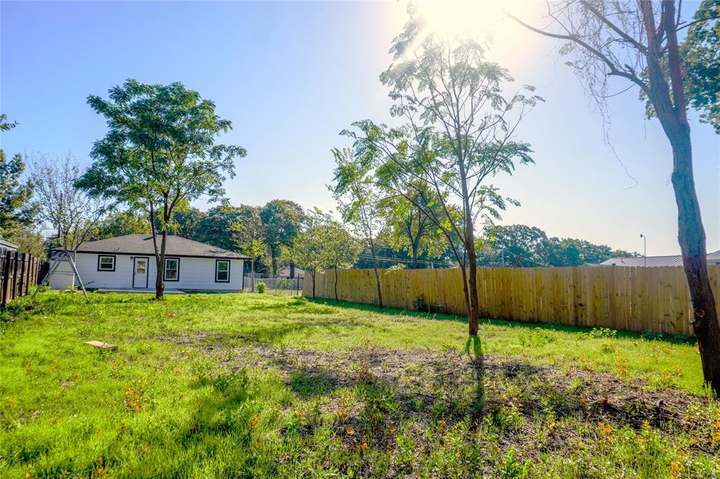 3021 Delaware Trail - Photo 32