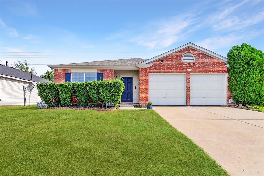 4930 Urban Avenue - Photo 1