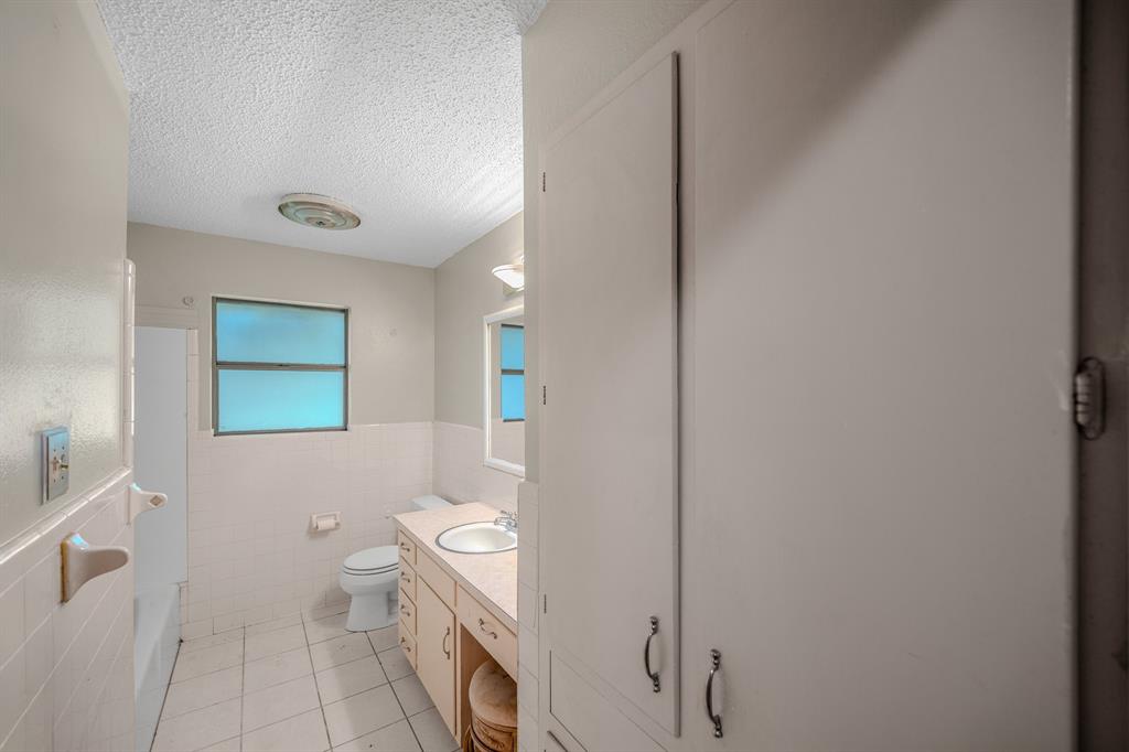 1703 Lamar Street - Photo 10