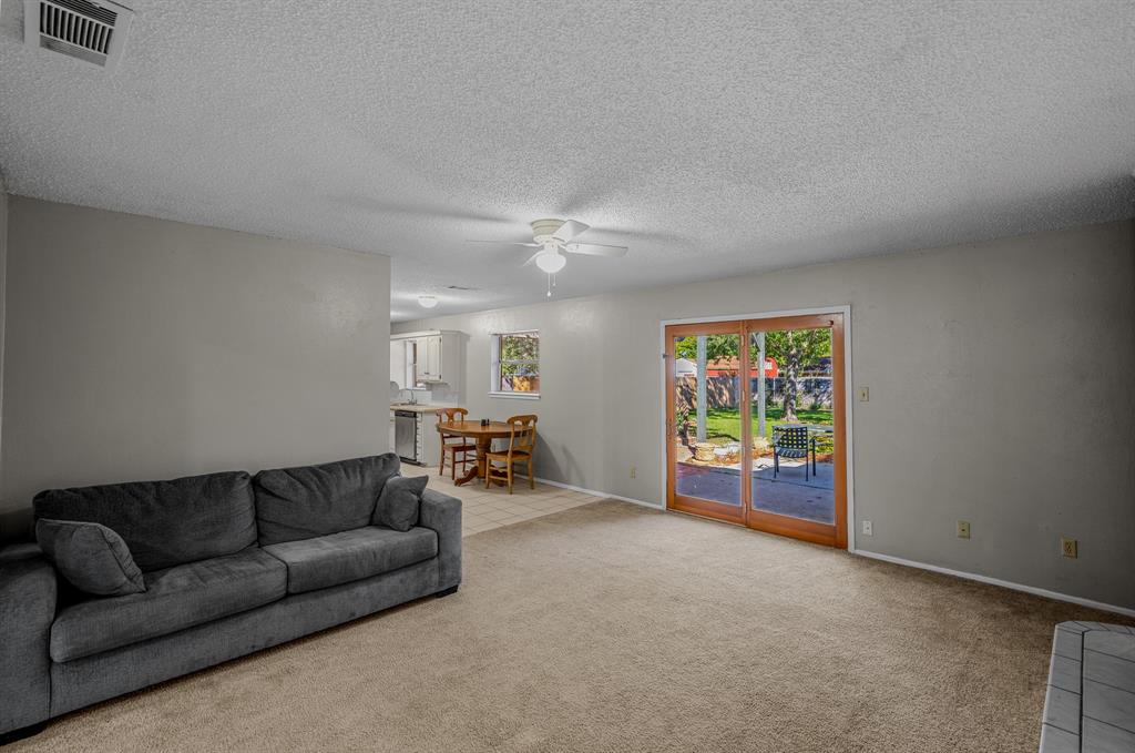 1703 Lamar Street - Photo 5