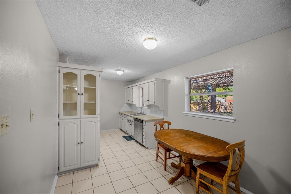 1703 Lamar Street - Photo 7