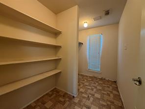 10710 Edgewest Terrace - Photo 11