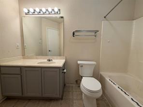 10710 Edgewest Terrace - Photo 16