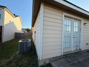 10710 Edgewest Terrace - Photo 17