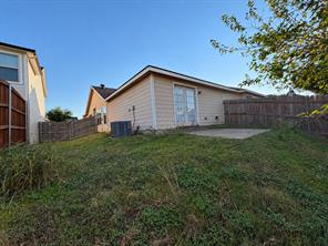 10710 Edgewest Terrace - Photo 19