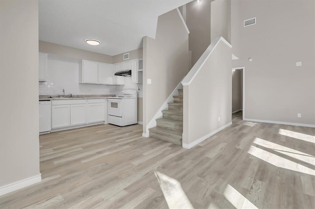 2434 Weatherby Drive - Photo 19