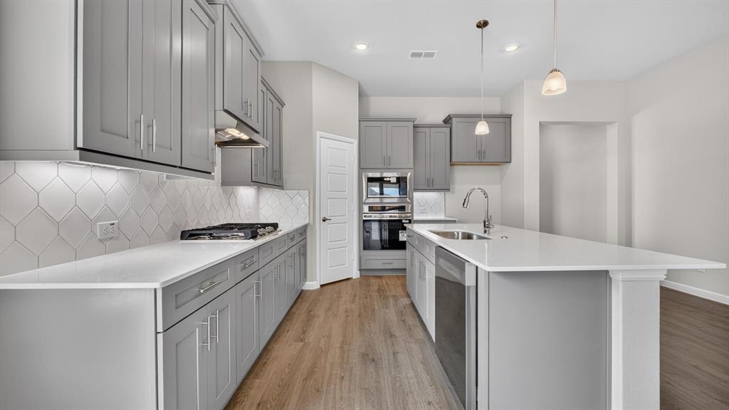 720 CELESTIAL Way - Photo 4