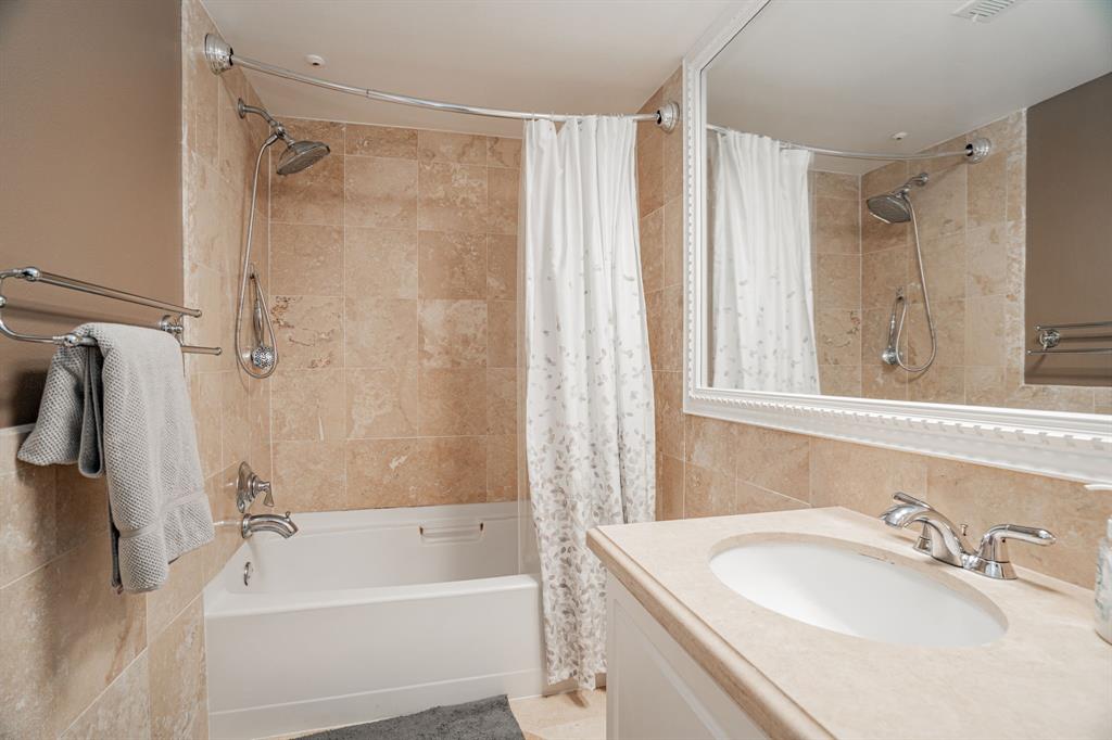7809 Meadow Park Drive - Photo 22