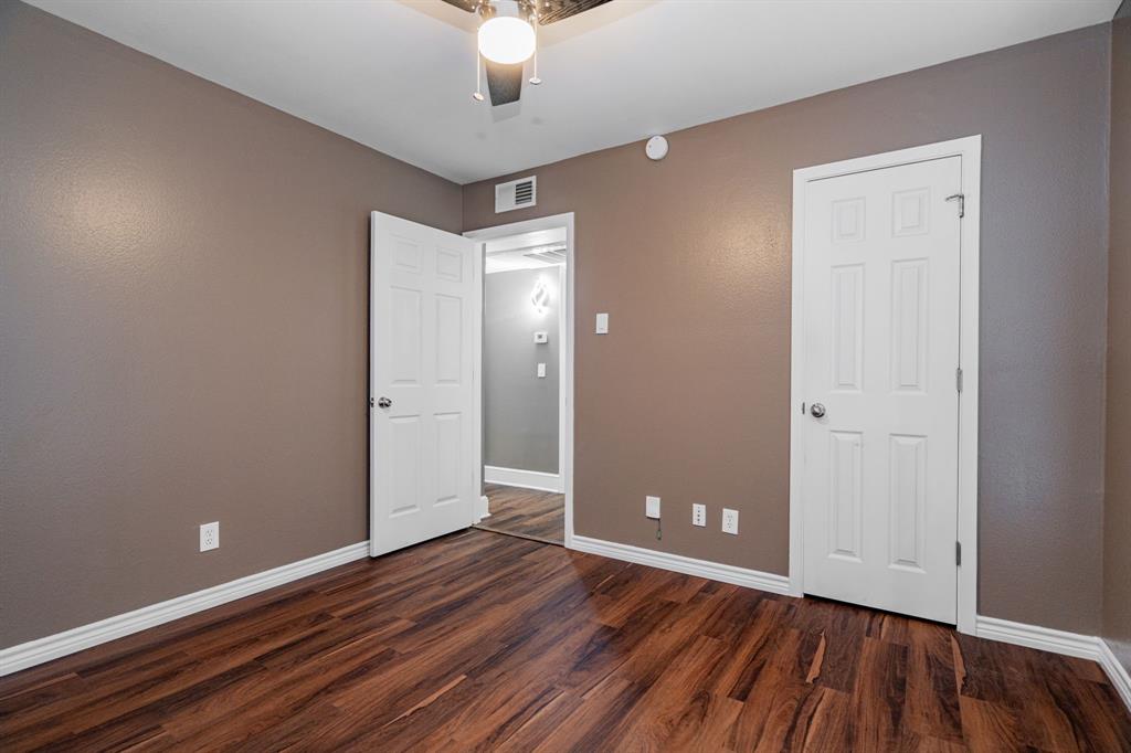 7809 Meadow Park Drive - Photo 24