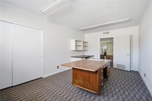 2615 Wesley Street - Photo 13