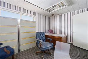 2615 Wesley Street - Photo 14