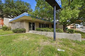 2615 Wesley Street - Photo 3