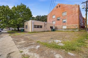 2615 Wesley Street - Photo 4