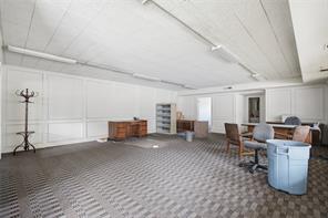 2615 Wesley Street - Photo 5