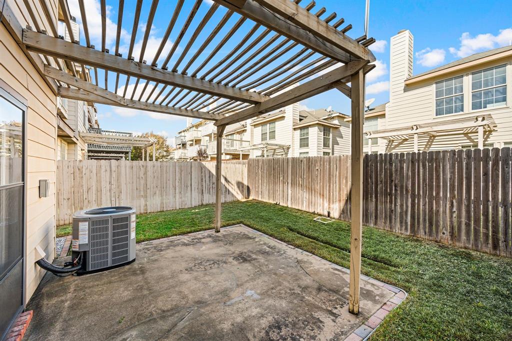12627 Oceanside Drive - Photo 29